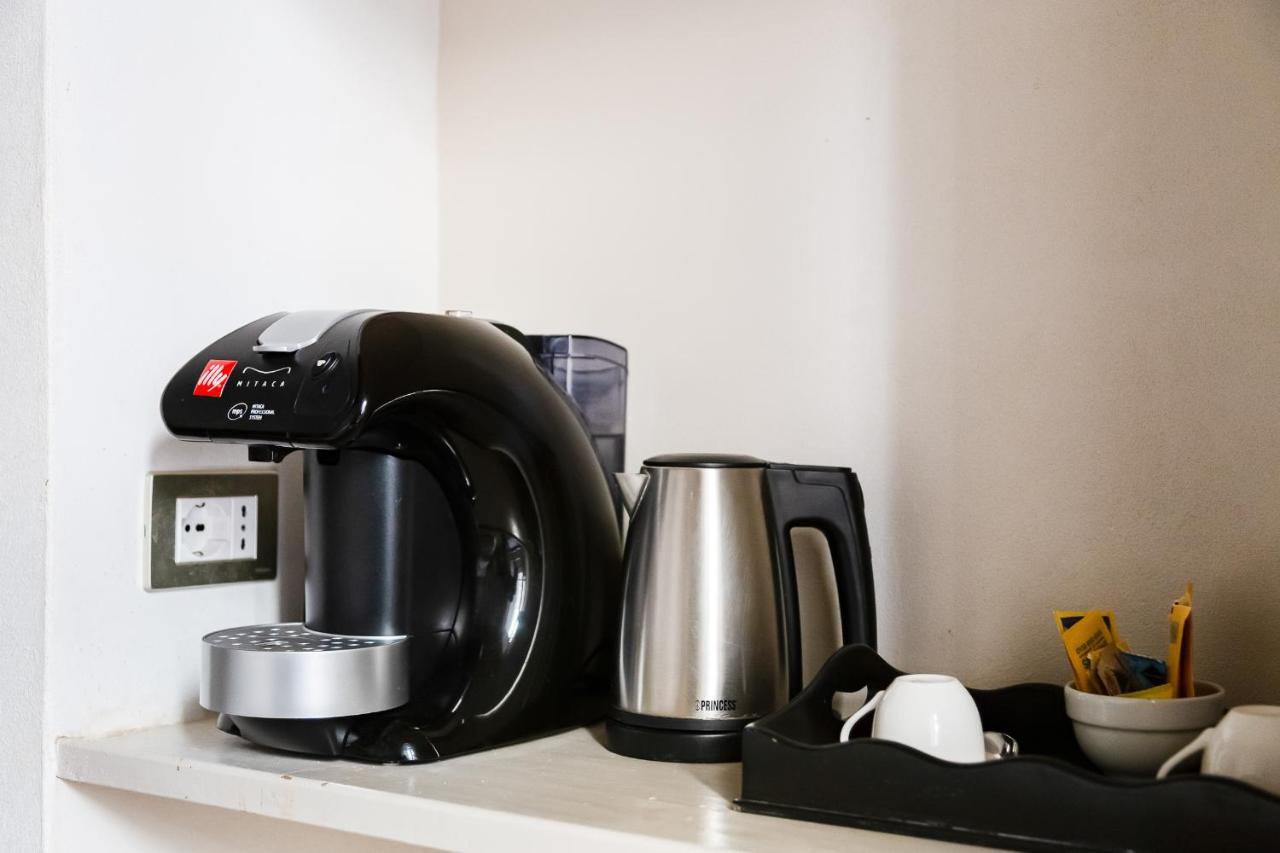 Rome Frattina27 Hotel Ngoại thất bức ảnh